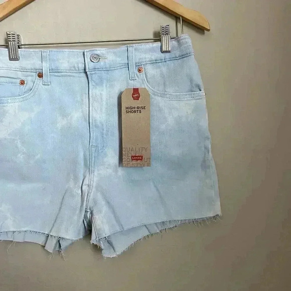 Levi's High Rise Bleached Wash Shorts Size 30 - Picture 7 of 14